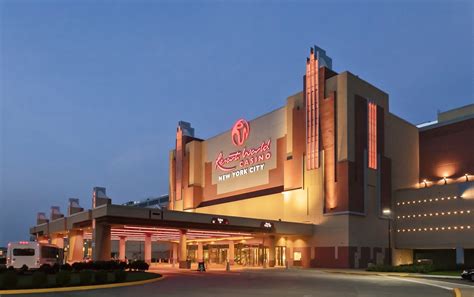 reopening  resorts world casino puts southeast queens employees