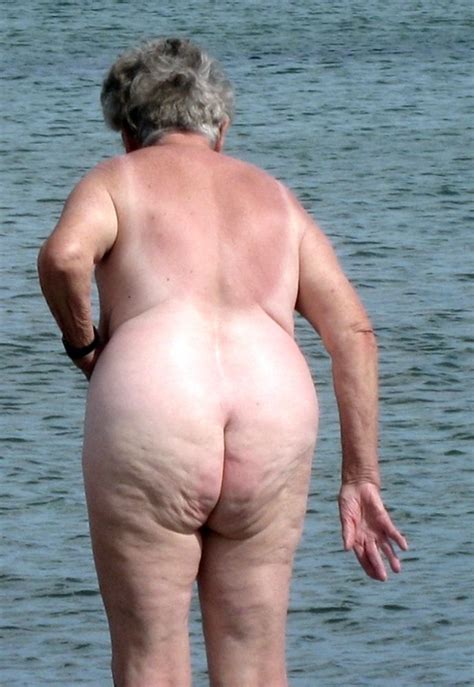 nude flabby assed senior beach lady mature porn pics