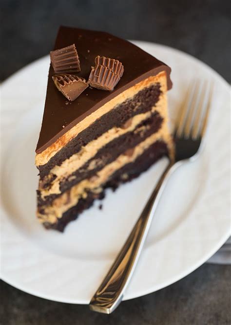 chocolate peanut butter cup cake