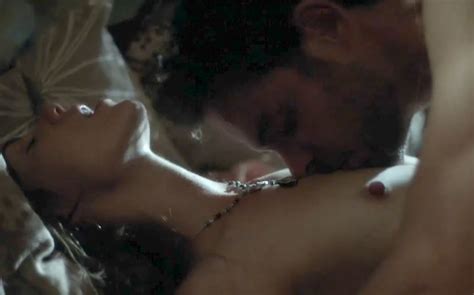 michelle monaghan nude sex scene in fort bliss movie