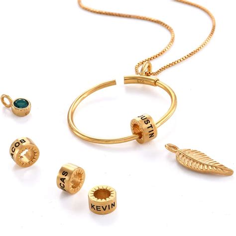 circle pendant necklace  leaf  custom beads diamofy