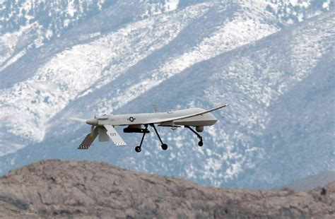 stress drives  drone operators air force  cut flights   york times