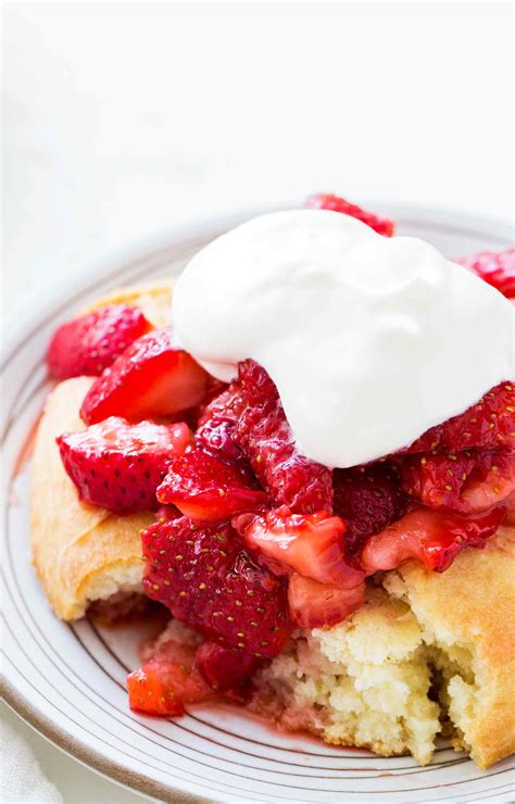 strawberry shortcake recipe simplyrecipescom