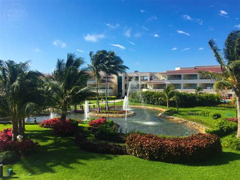 reasons  stay   moon palace golf spa resort  cancun