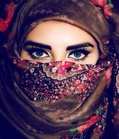 Pin By Fatima S On Eyes Also Speak Niqab Eyes Beautiful