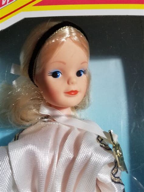 vintage sindy doll sindy silver skater nº42059 pedigree ebay