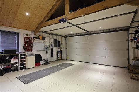 mastering   equipped garage