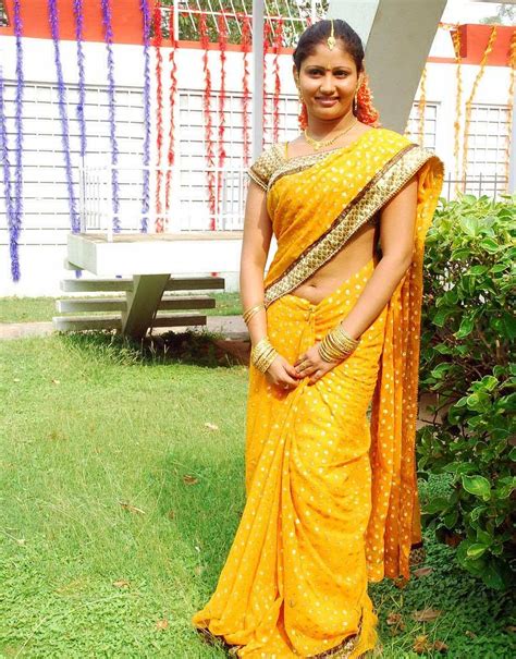 Tamil Actress Amrutha Valli Hot Saree Photos Actress