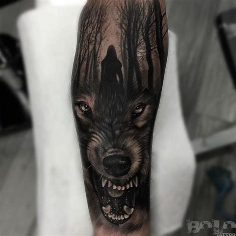 48 Powerful Wolf Tattoo Designs Tribal Traditional And Lone Wolf Tattoos