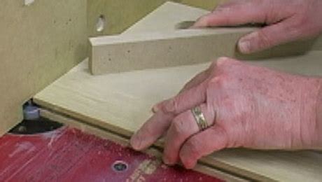 quick tip router table backer block finewoodworking