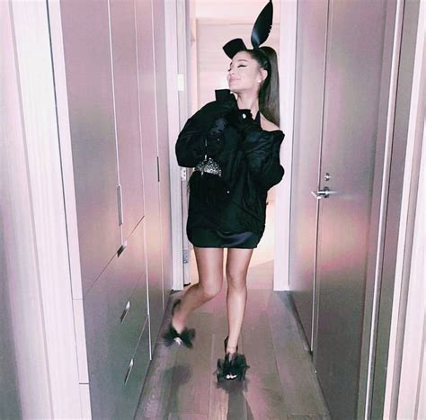 pin by 🤍milly🤍 on ♡♡ ♡ ariana grande ♡ ♡ ♡ ariana grande