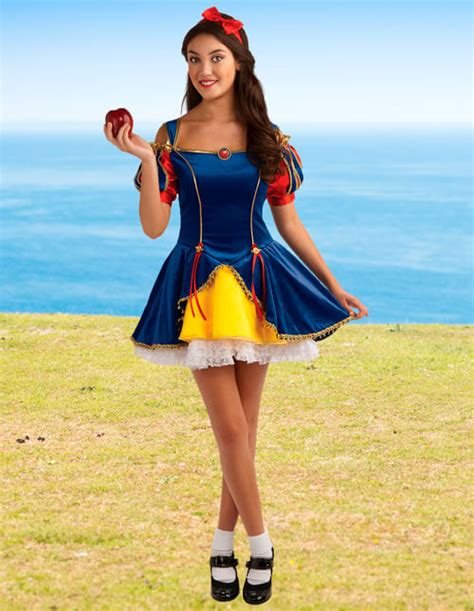 snow white teen costume busty naked milf