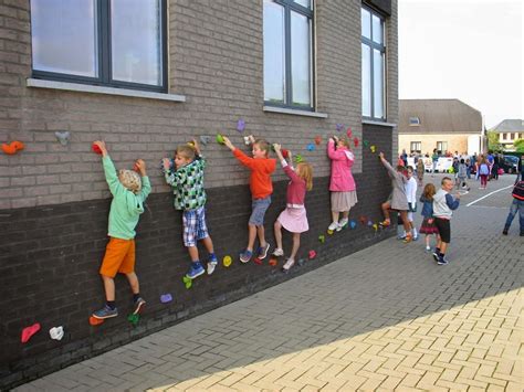 speelplaatsmeubel duurzame inrichting basisschool speelplaats outdoor learning spaces outdoor