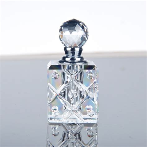 china wholesale small 3ml beautiful luxury empty crystal glass perfume