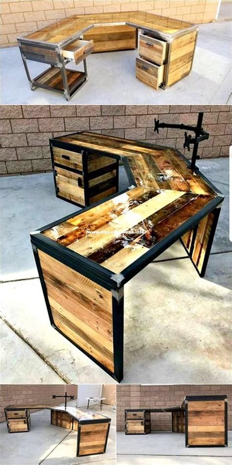 Attractive Wood Pallets Corner Desk Projects Diy Wood Projects For
