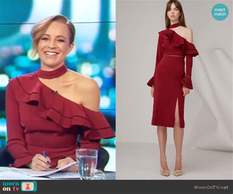 Wornontv Carrie’s Red One Off Shoulder Ruffled Dress On The Project