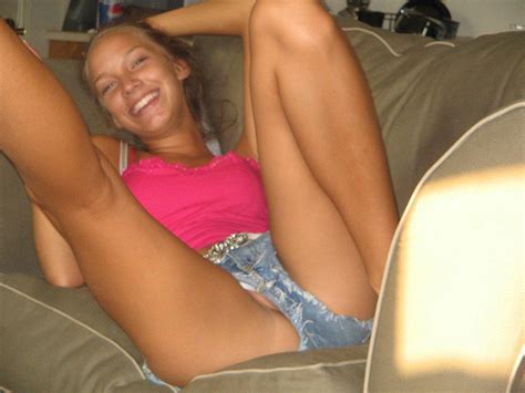 flor0001434 in gallery teen amateur girls candid hot 200 picture 2 uploaded by jpuser on