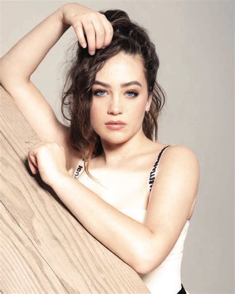 mary mouser famous nipple