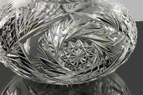 Crystal Cut Glass Decanter Pinwheel Pattern Leaded Crystal Deep Cut