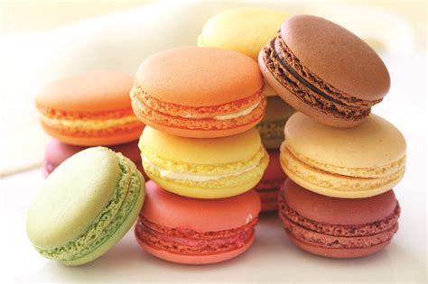 fabulous french macarons origins  flavours