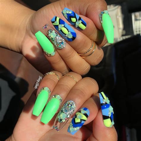 summer  quickly approaching        nails