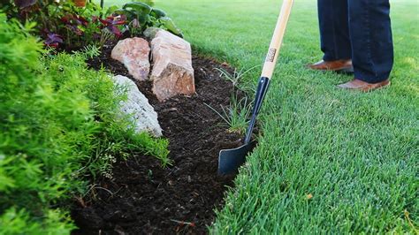 edge  flower bed quickly easily helpful tips tricks