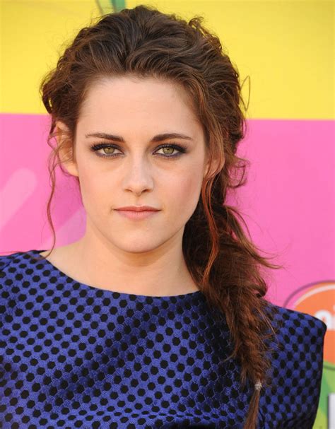 Dying To Try Kristen Stewart S Purple Smoky Eye Here Are