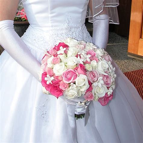 types  wedding flowers bouquets  wedding ideas vendors  wedding inspirations