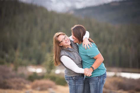 Lesbian Proposal Photoshoot Brainard Lake Natural Couple – Colorado