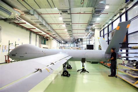 elbit speeds  race  fly military drones  civil airspace hamodiacom