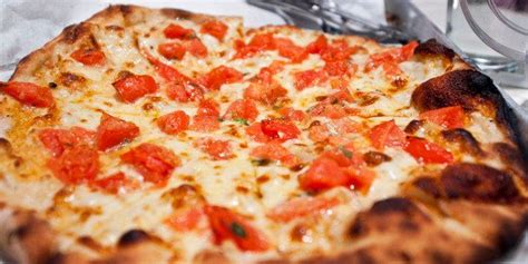 5 Under The Radar Pizza Shops In New York City Huffpost