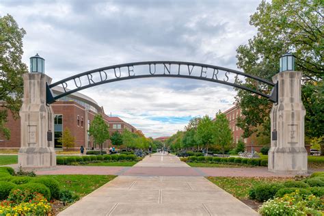 purdue students suspended  breaking social distancing rules