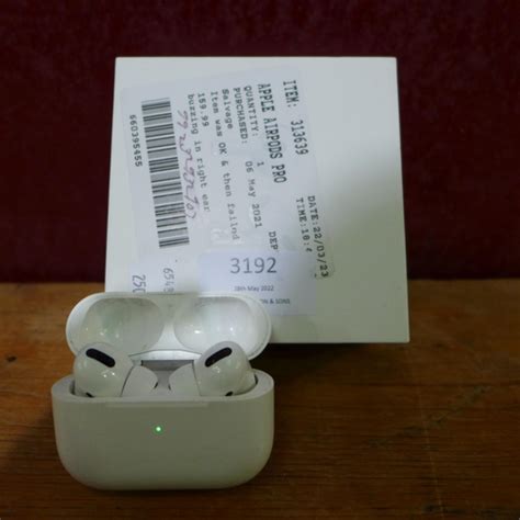Apple Airpods Pro Mwp22zm A Original Rrp £189 99 Vat 250a 393