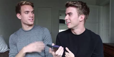 Twin Youtube Stars Rhodes Bros Come Out As Gay To Dad