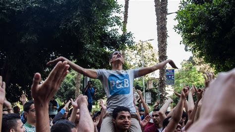 Egypt’s Security Agents Smother Streets Of Cairo To Prevent Protests
