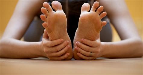 19 toe stretches and exercises to try