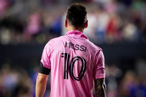 messi miami debut delivers   ratings  univision sports media