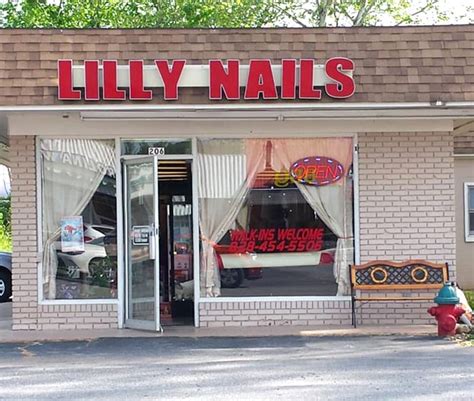 Home Nail Salon 28786 Lilly Nails Waynesville Nc 28786