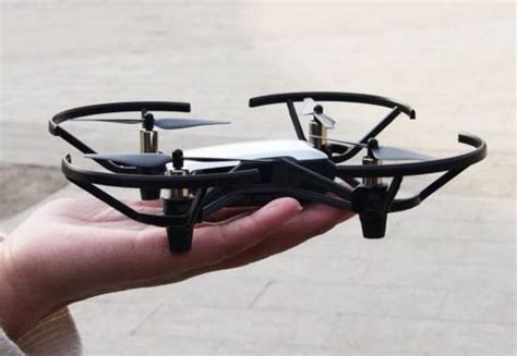 learn   fly  drone quick  easy   tello quadcopter drone  hd camera  ryze