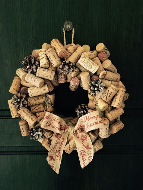 christmas wreath cork wine garland ideas shabby chic home  merry christmas juta