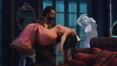 Nude Video Celebs Tridha Choudhury Sexy Aashram S01e09