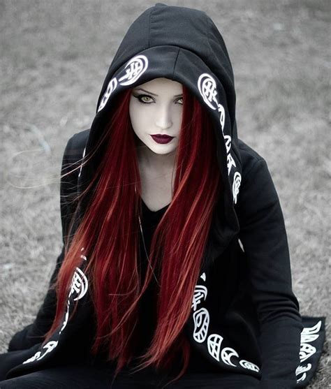 Pin By Star Moon On Gothic Girls Goth Beauty Goth Gothic Models