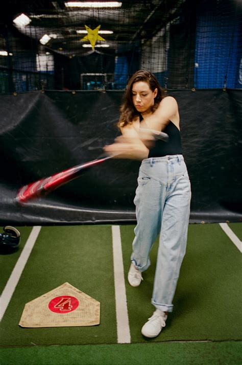 Aubrey Plaza Cracks A Grin At The Batting Cage The New York Times