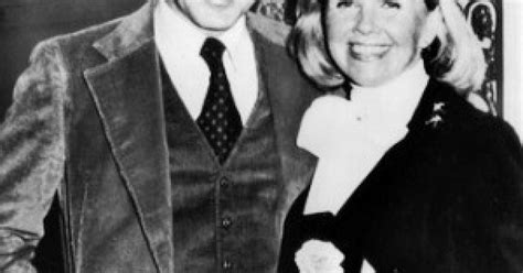 Barry Comden Dies At 74 Restaurateur Was 4th Husband Of Doris Day