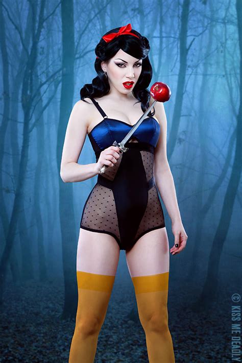 Not Your Usual Snow White By Ladymorgana On Deviantart