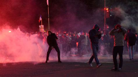 Tear Gas Clashes After Same Sex Marriage Law Protest In Paris Photos