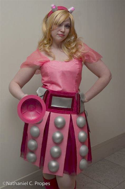 things we saw today a pink dalek at dragon con the mary sue