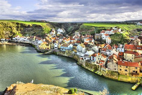 britain staithes places   england