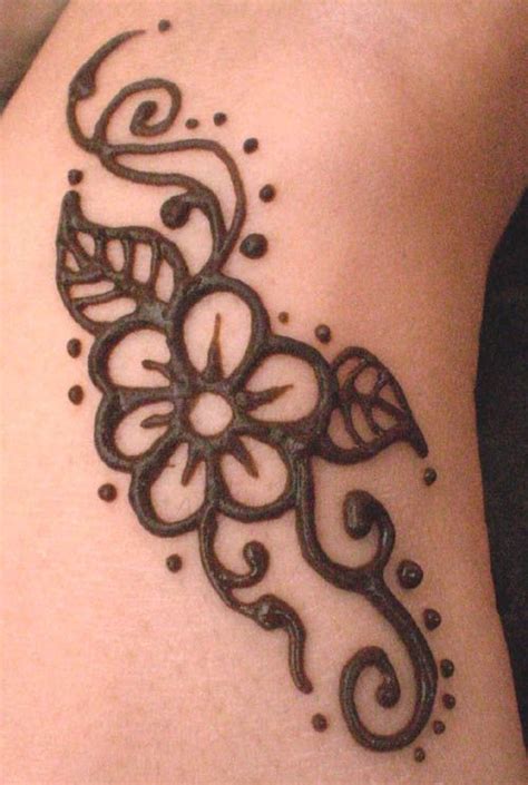 temporary tattoos henna ink henna flower designs simple henna