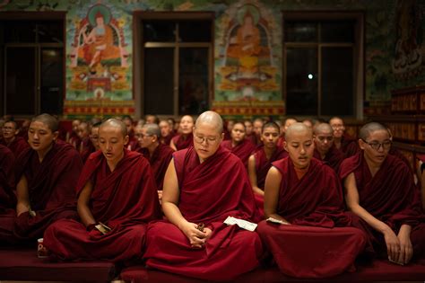 rising generation  female tibetan buddhist leaders